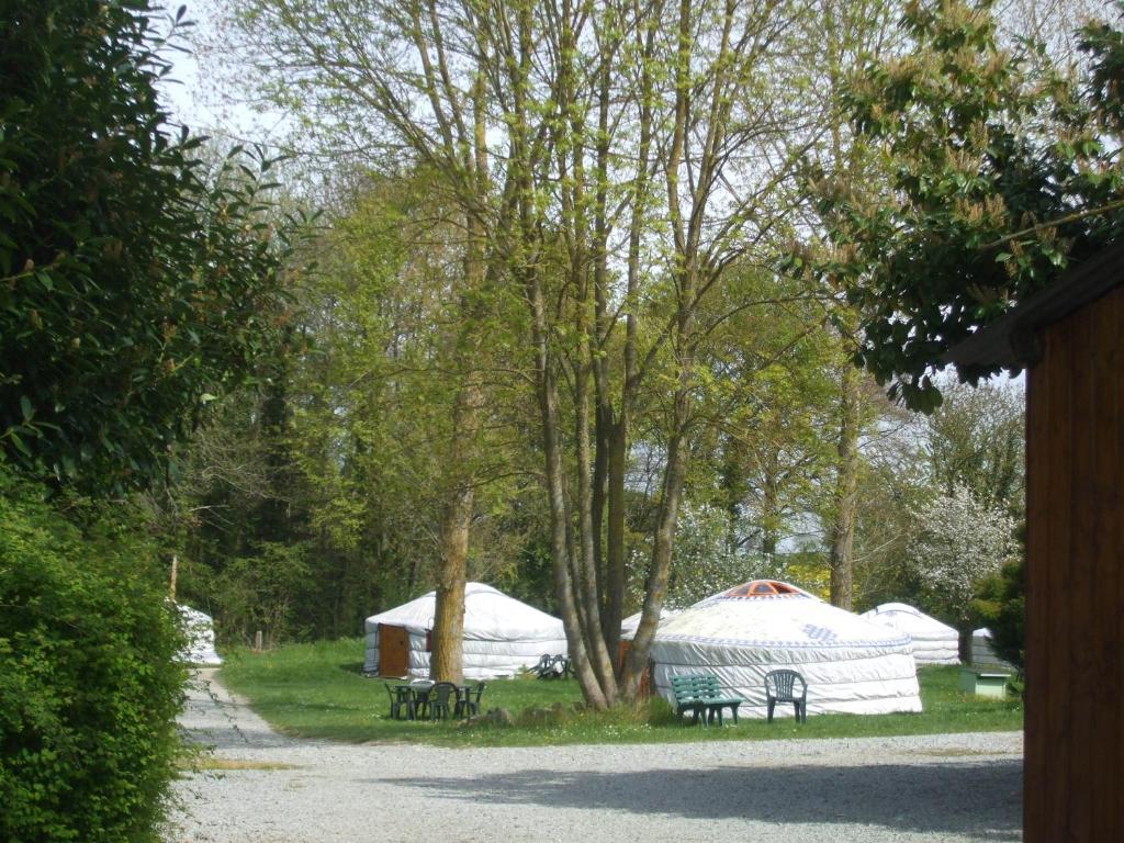Village De Yourtes Beaussais Sur Mer Szoba fotó