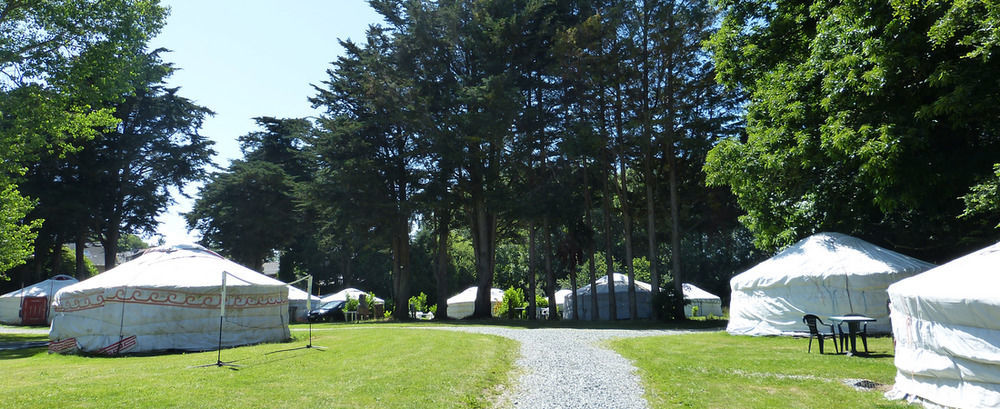 Village De Yourtes Beaussais Sur Mer Kültér fotó